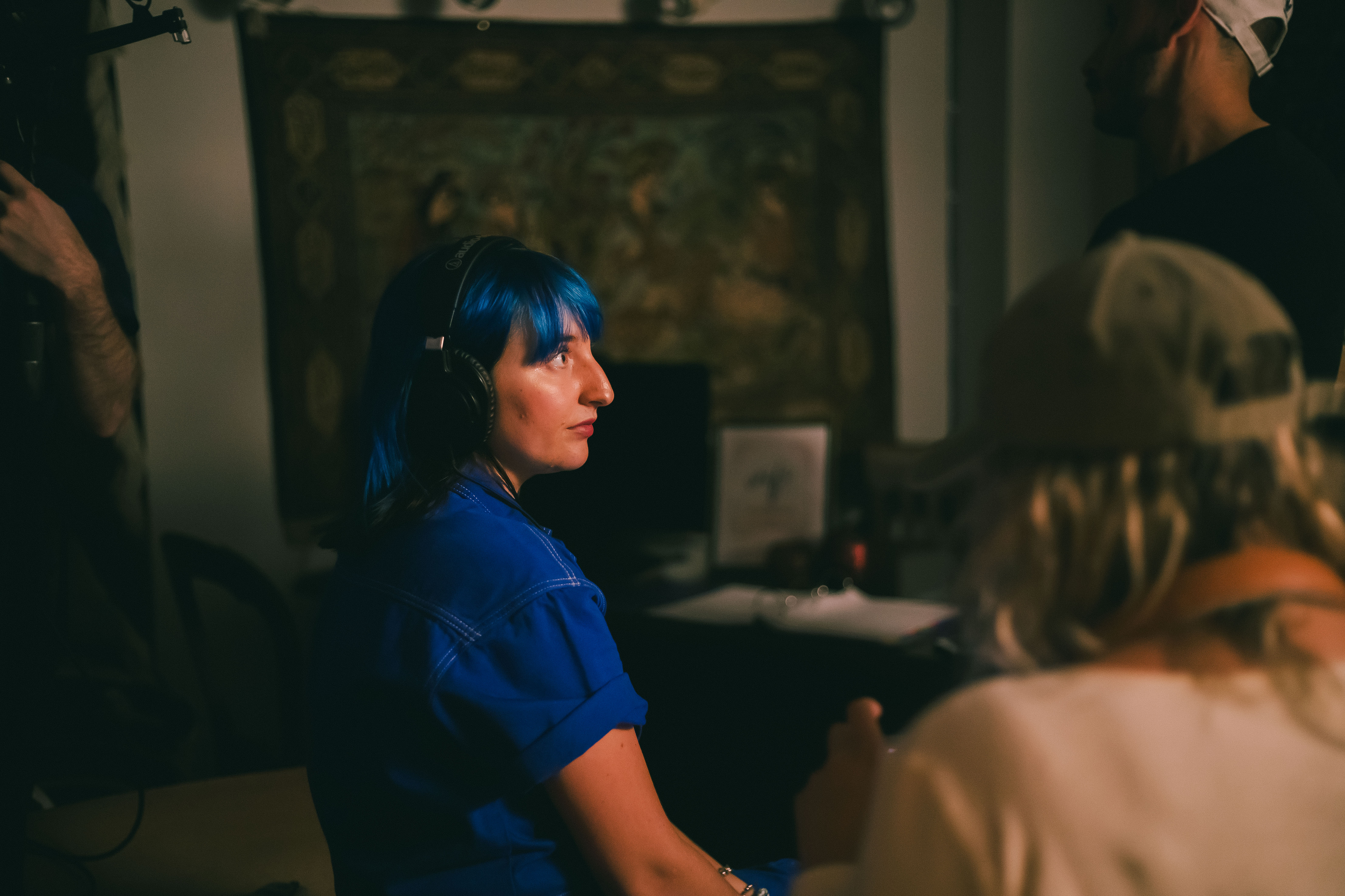 Behind the scenes photo 21