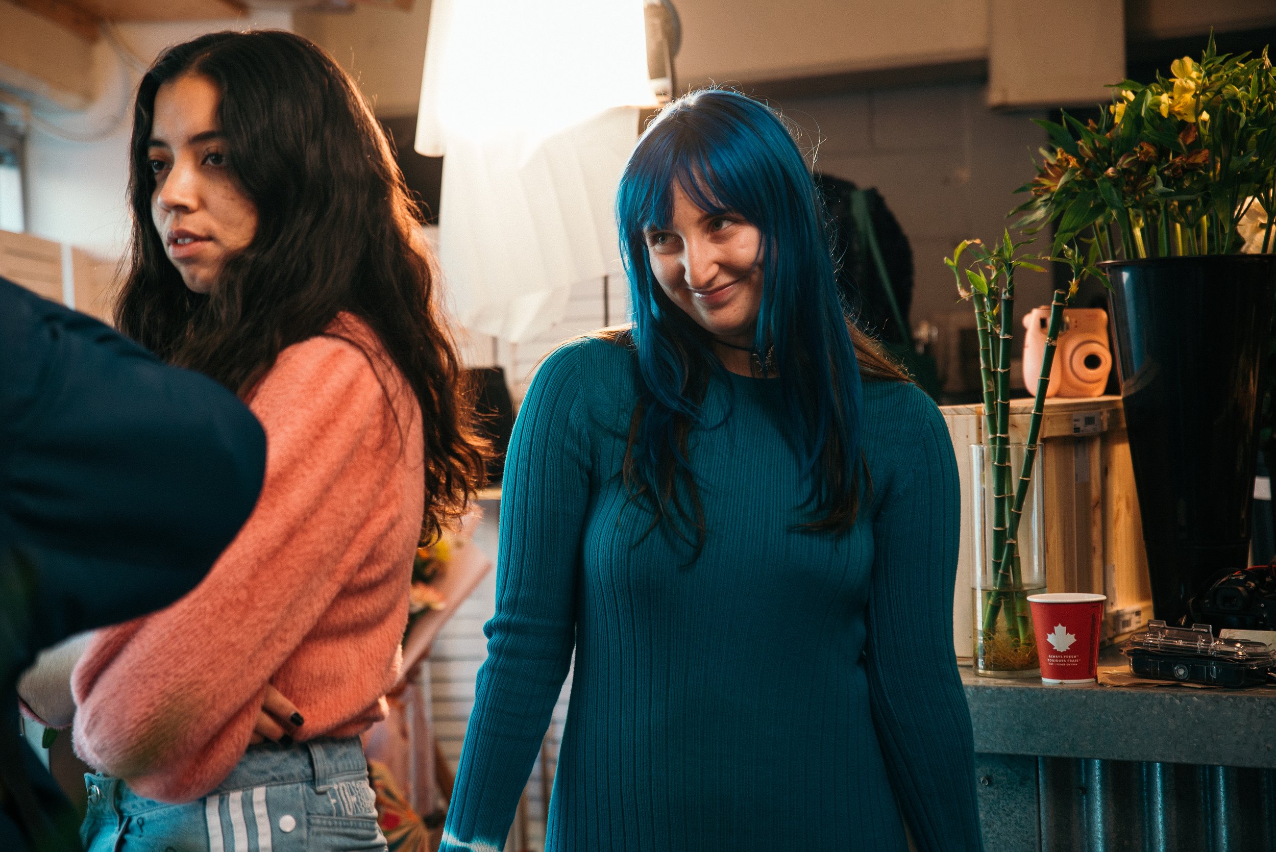 Behind the scenes photo 15
