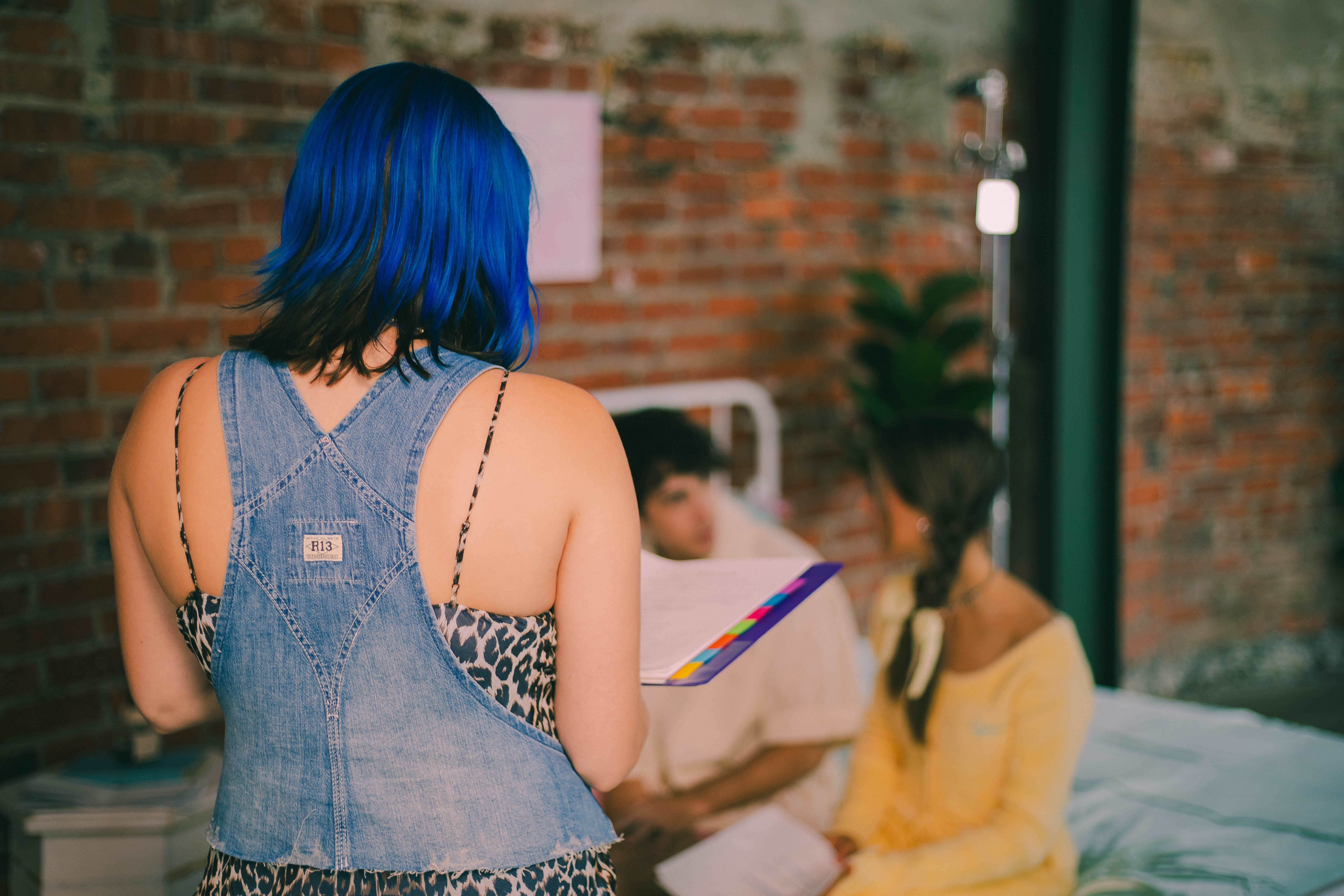 Behind the scenes photo 17