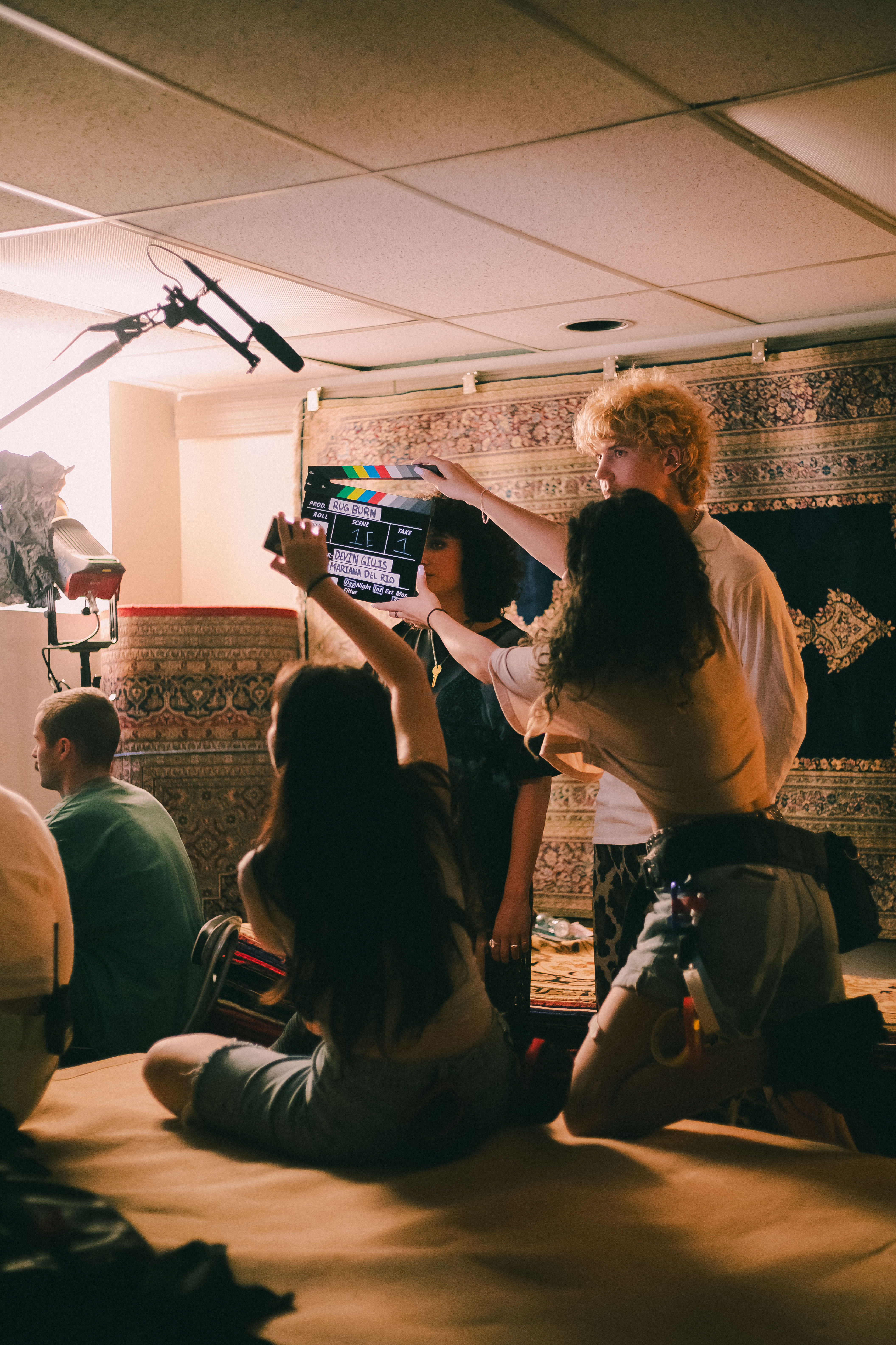 Behind the scenes photo 19