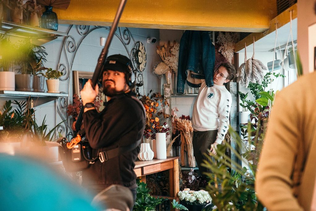 Behind the scenes photo 29