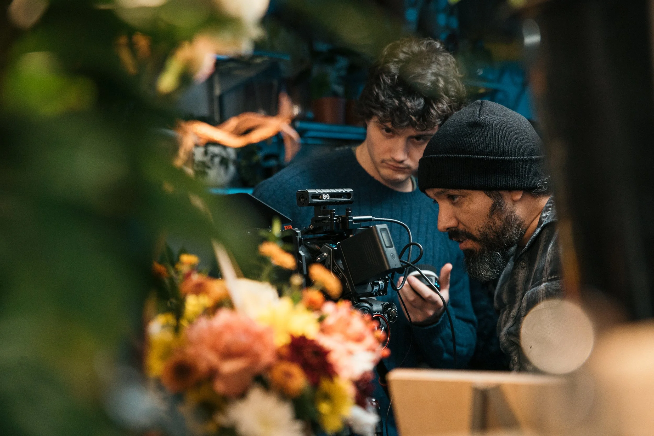 Behind the scenes photo 89
