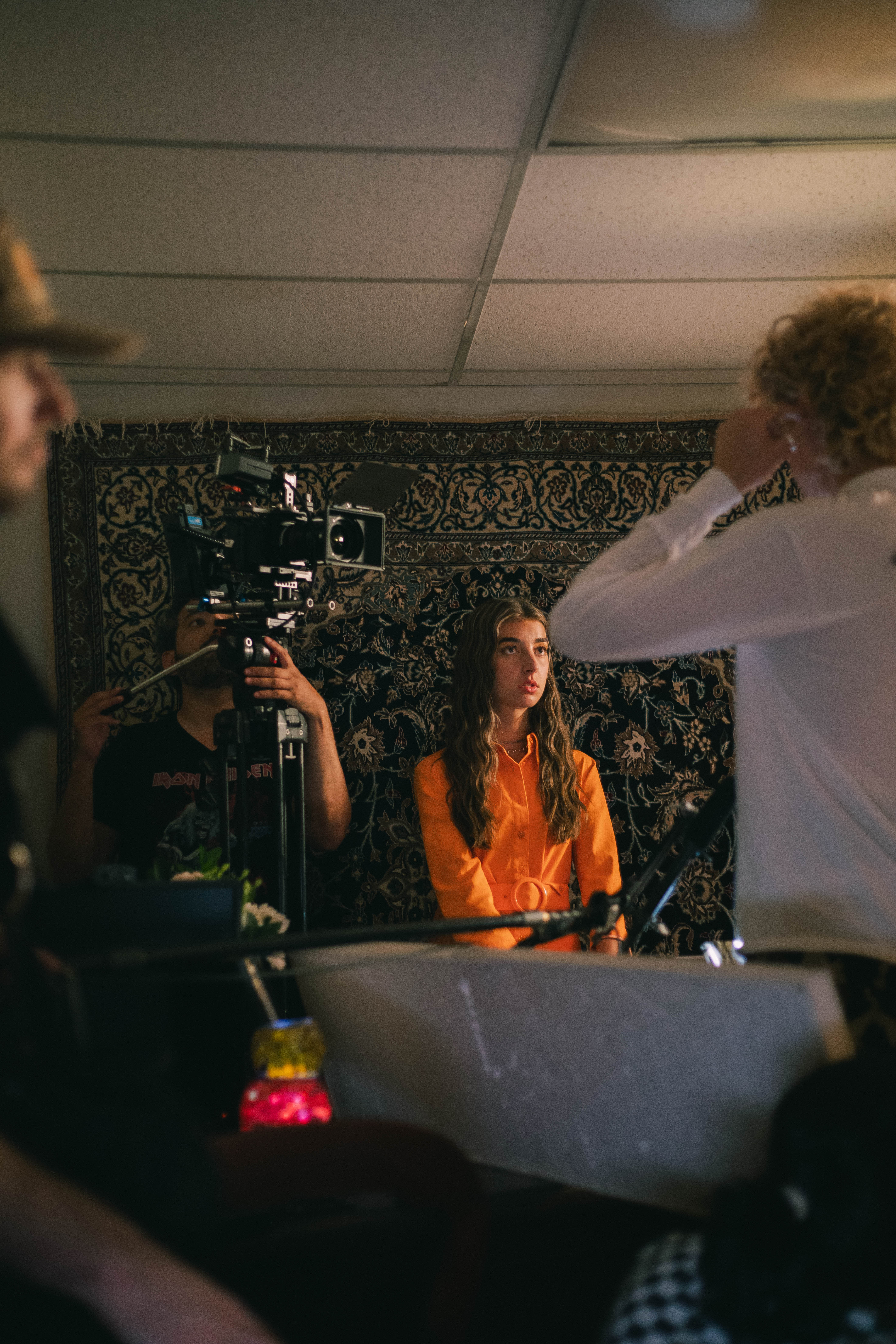 Behind the scenes photo 54