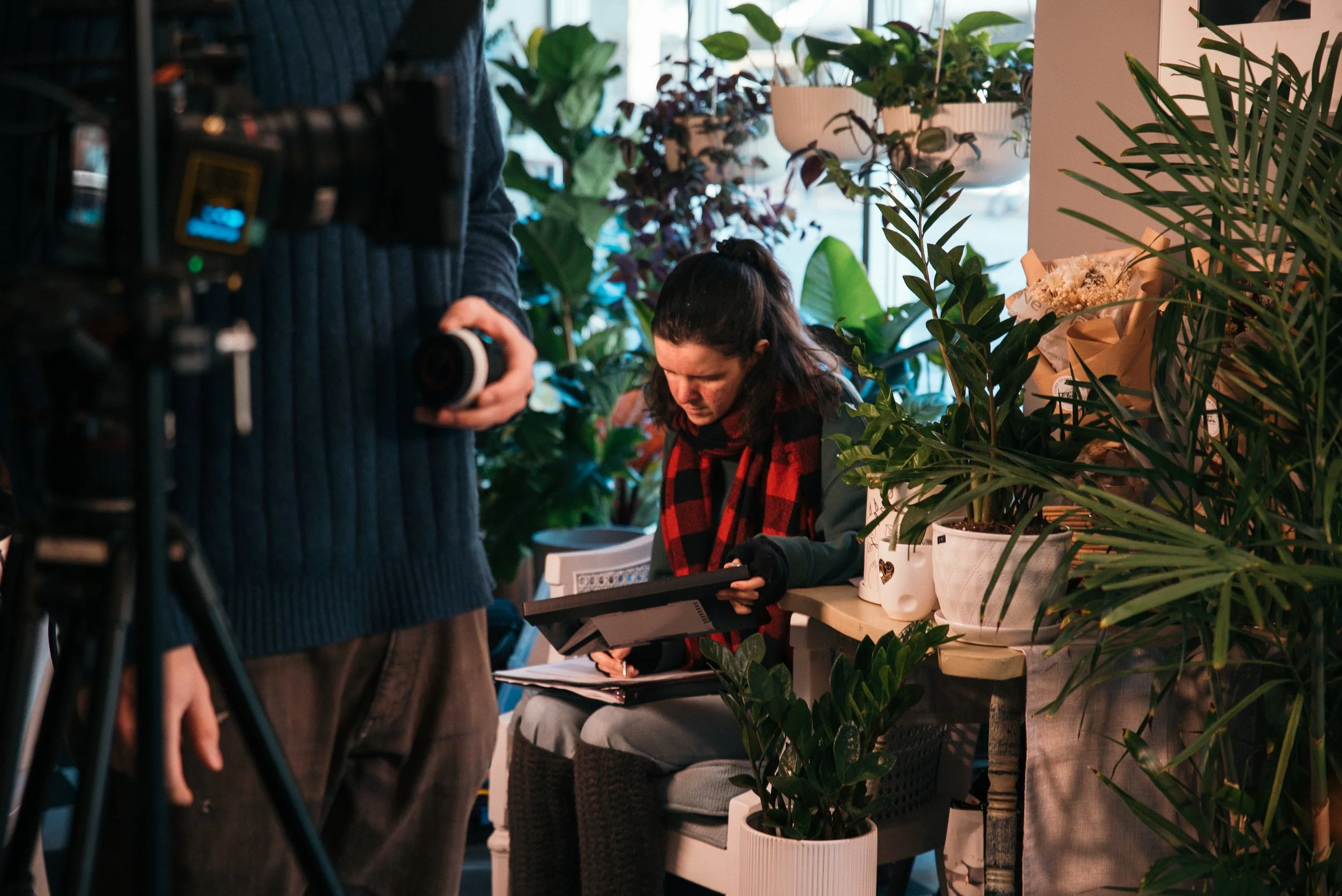 Behind the scenes photo 2