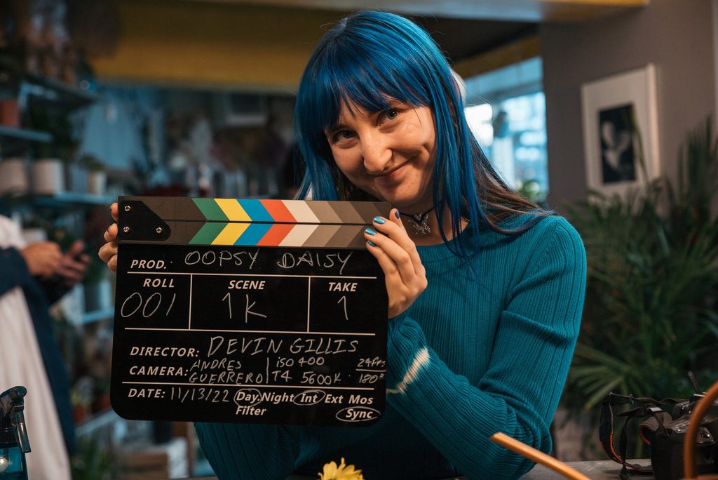 Behind the scenes photo 73