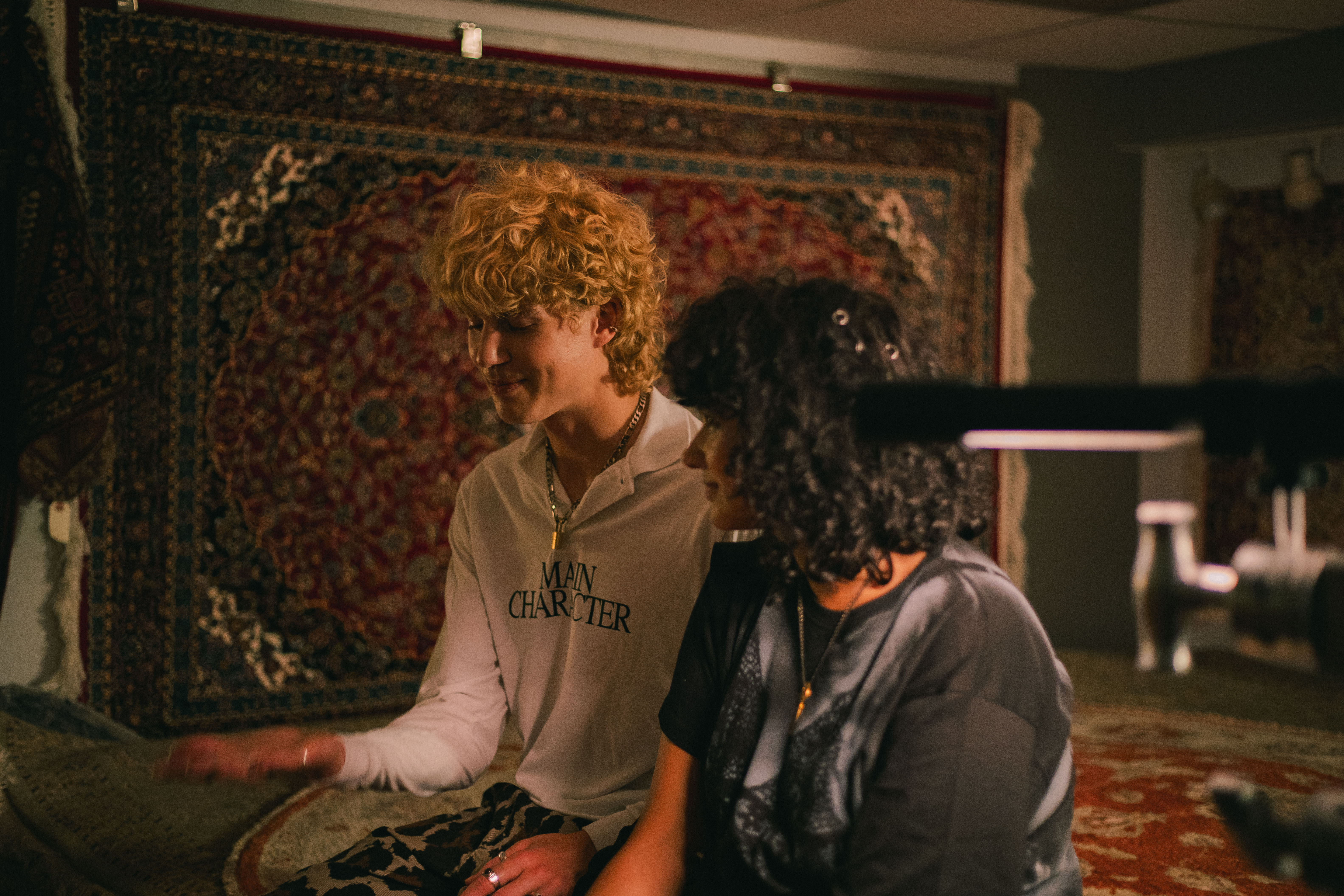 Behind the scenes photo 49