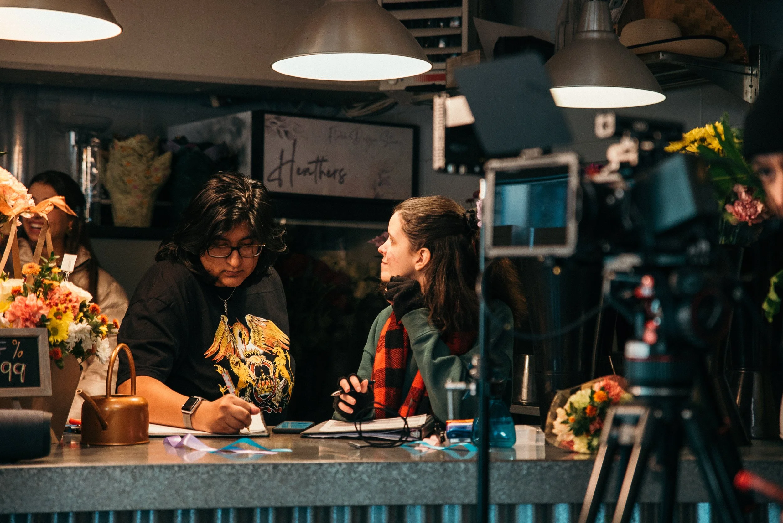 Behind the scenes photo 4